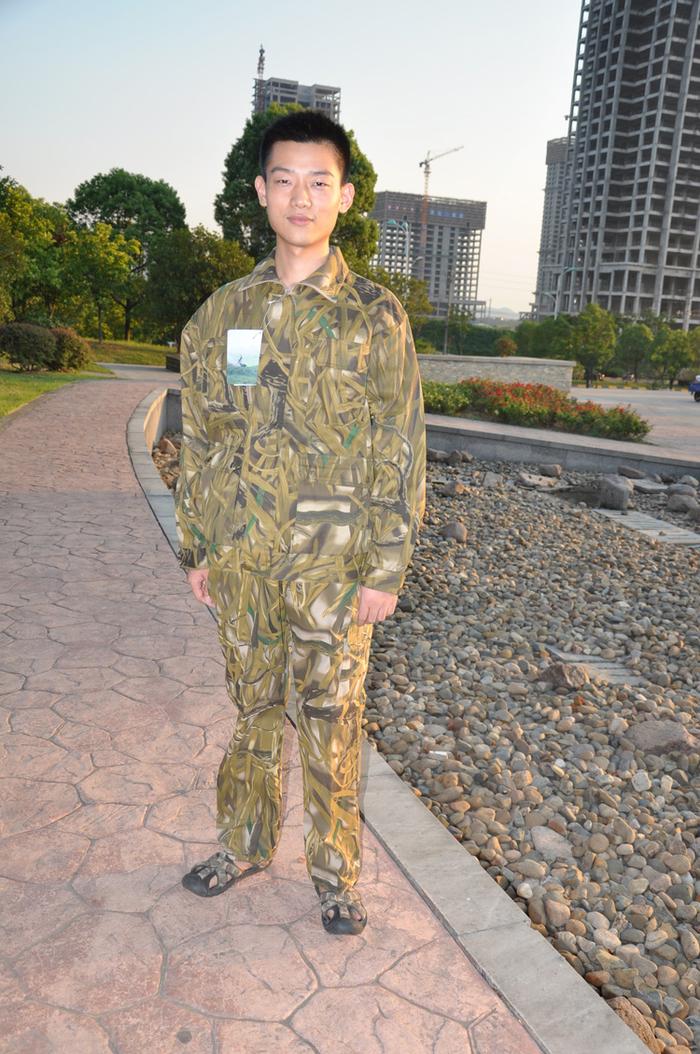 Bionic camouflage suit factory direct hidden forest mountaineering hunting protection
