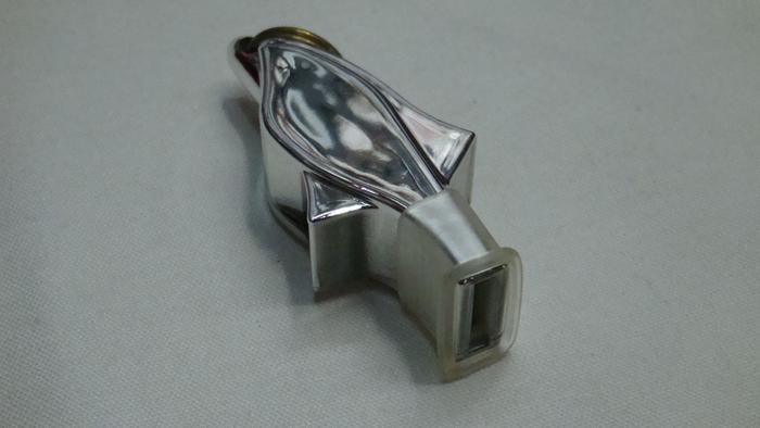 Gold Dolphin outdoor survival whistle referee whistle whistle electroplating silver first aid/lifeguard whistle whistle whistle