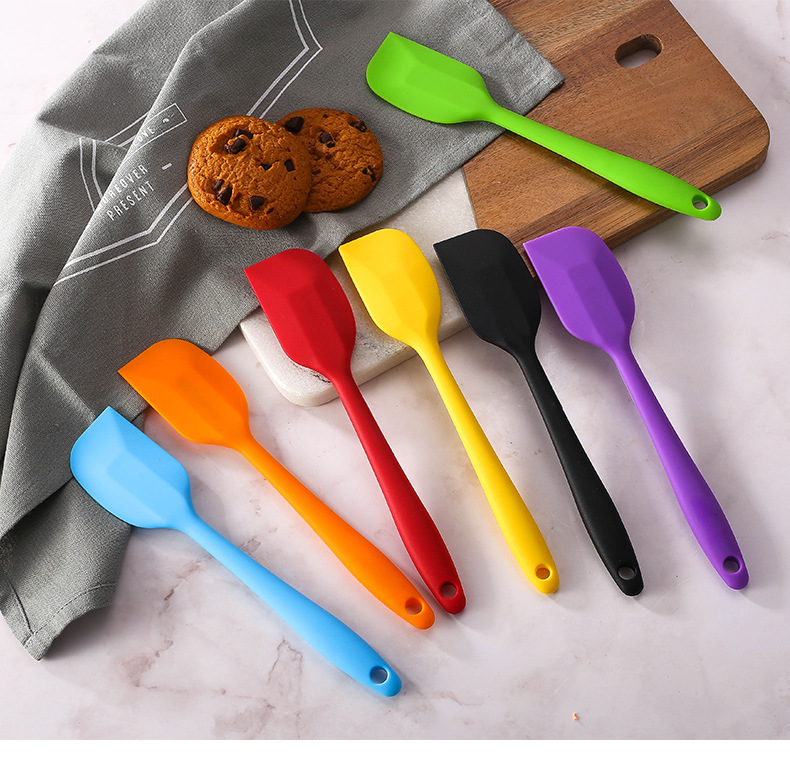 and Small Integrated Silicone Scraper Baking Tool TemperatureResistant Silicone Scraper Cream Cake Scraper Baking Shovel and Small Integrated Silicone Scraper Baking Tool TemperatureResistant Silicone Scraper Cream Cake Scraper Baking Shovel