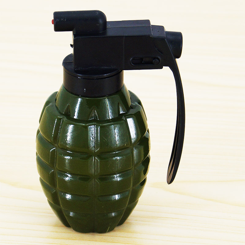 2019 new summer beach water toys can be naked Jedi survival eating chicken signal water gun gift
