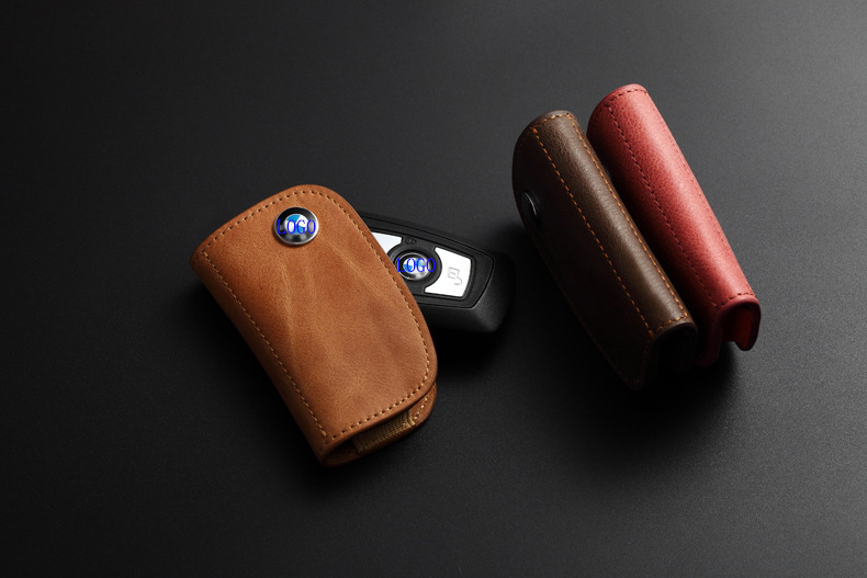 Suitable for BMW Car Key Case Genuine Leather Mercedes Key Case Oil Wax Cattlehide Protective Case Gift Factory Direct Supply Suitable for BMW Car Key Case Genuine Leather Mercedes Key Case Oil Wax Cattlehide Protective Case Gift Factory Direct Supply