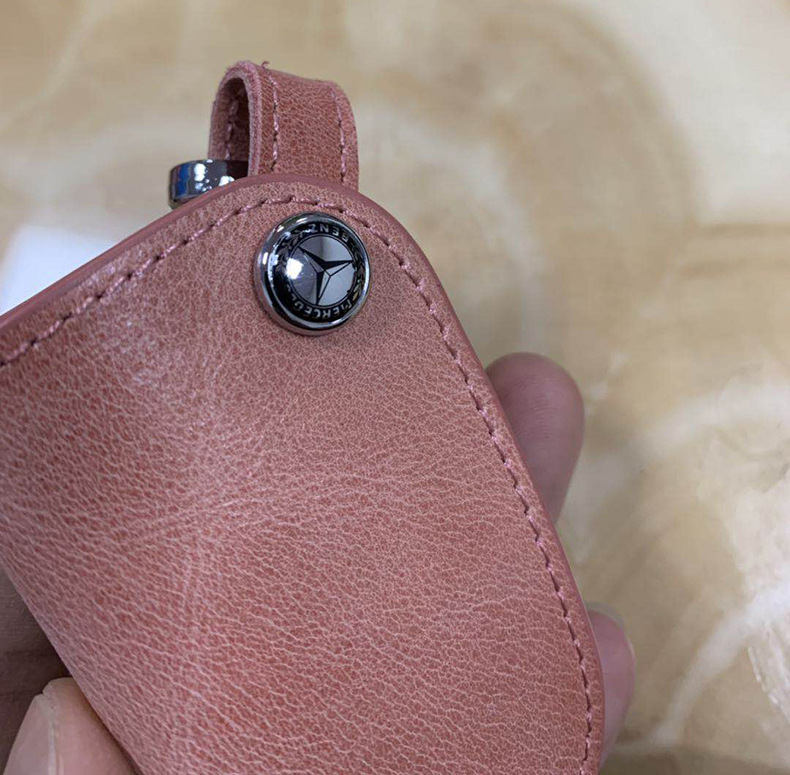 Suitable for BMW Car Key Case Genuine Leather Mercedes Key Case Oil Wax Cattlehide Protective Case Gift Factory Direct Supply Suitable for BMW Car Key Case Genuine Leather Mercedes Key Case Oil Wax Cattlehide Protective Case Gift Factory Direct Supply