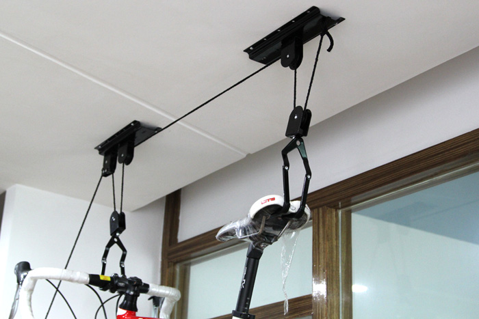 Bicycle hanger, bicycle rack, roof bike hanger