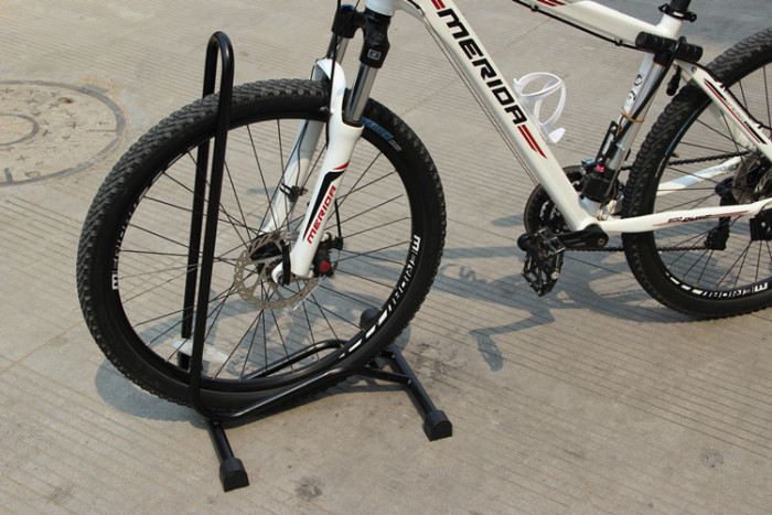 Bicycle bike stand, bike rack, L-type bike stand Bicycle bike stand, bike rack, L-type bike stand