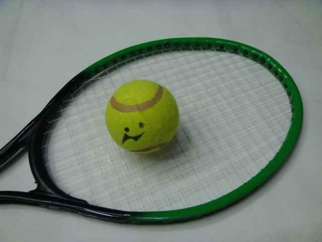 Kids net foreign trade training tennis tennis racquet sent a suitable for children 4-10 years
