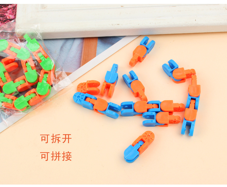 24-Section Bicycle Track Chain Variety Pressure Reduction Toy Rotatable Vent Toy Fluid Bracelet Wholesale 24-Section Bicycle Track Chain Variety Pressure Reduction Toy Rotatable Vent Toy Fluid Bracelet Wholesale