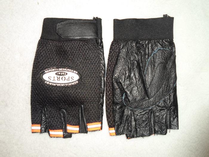 Men's leather mesh half-finger exercise in spring and summer gloves Men's leather mesh half-finger exercise in spring and summer gloves