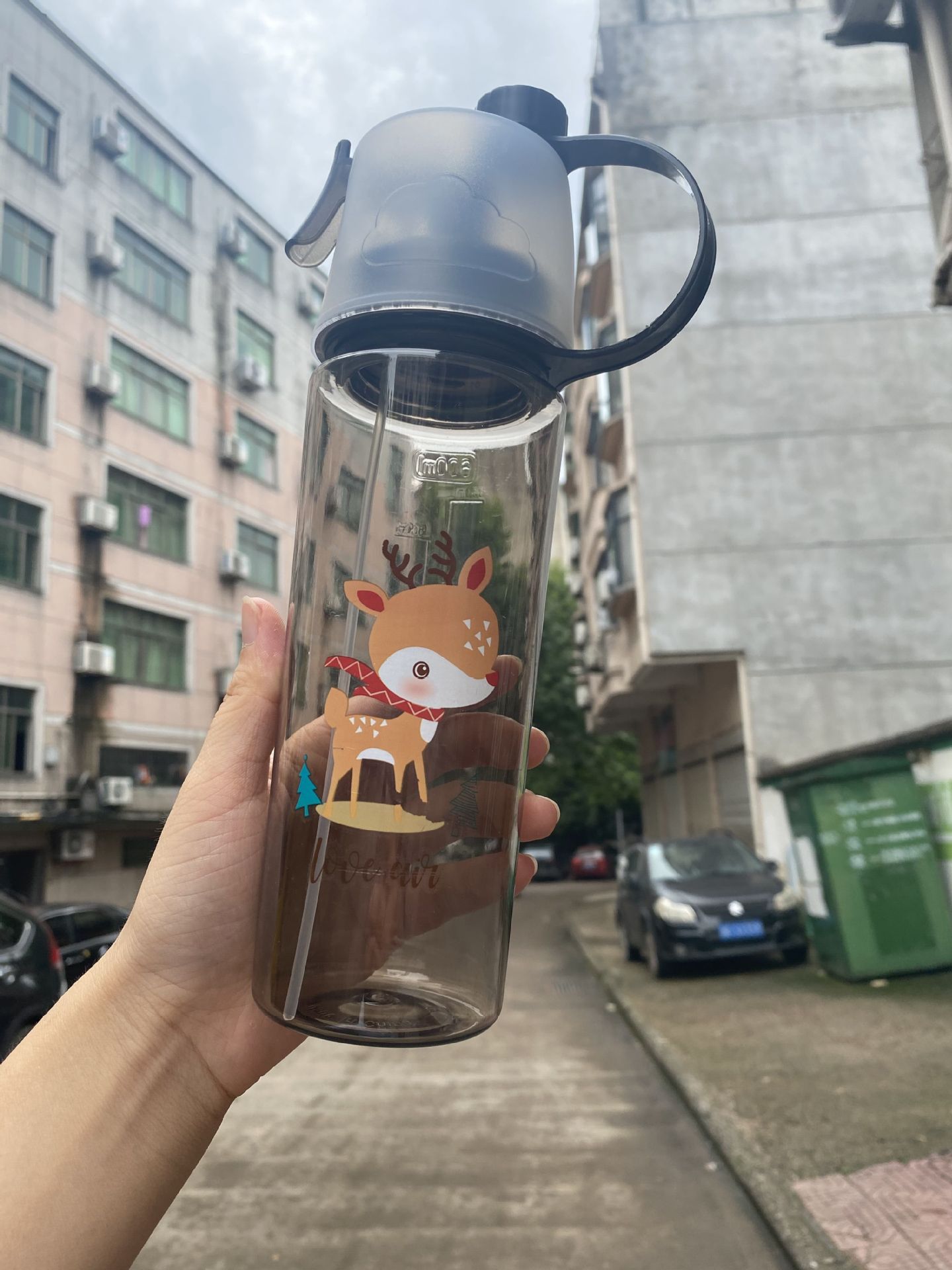 New Spray Cup Children's Straw Household Cup outside Portable Sports Cup Gift Plastic Cup Factory Wholesale