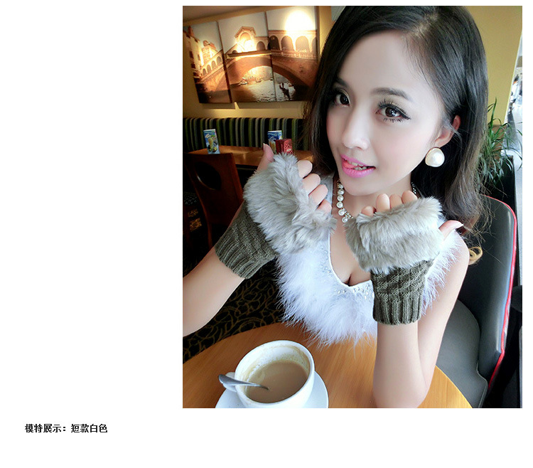Korean cute diamond winter warm faux rabbit fur knitted wool padded half-finger gloves Q