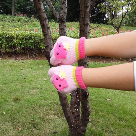 New Han children&#039;s half-finger gloves autumn winter warm dew Point creates cartoon KT Cat baby gloves wholesale