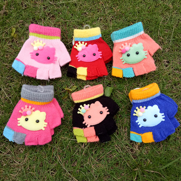 New Han children's half-finger gloves autumn winter warm dew Point creates cartoon KT Cat baby gloves wholesale