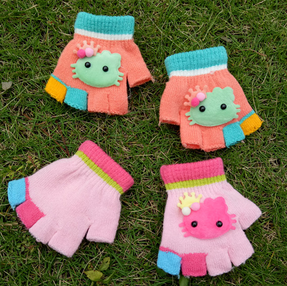 New Han children's half-finger gloves autumn winter warm dew Point creates cartoon KT Cat baby gloves wholesale