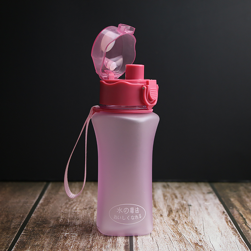 Outdoor sports cup frosted bounce cup portable sports kettle summer fitness gift cup plastic cup logo customized