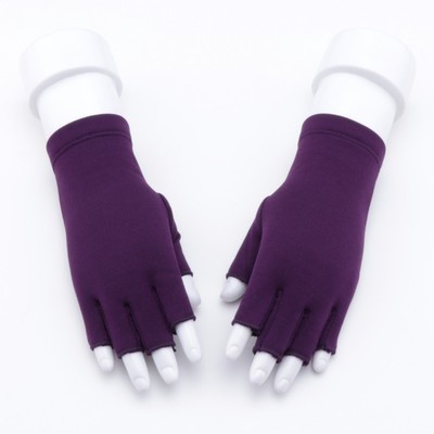 Spandex half-finger gloves women's thin spring/summer dance performance Manicure seven high snap paste hands sweat Spandex half-finger gloves women's thin spring/summer dance performance Manicure seven high snap paste hands sweat