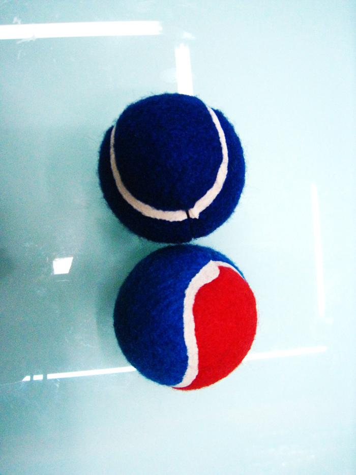 Pet-pet-hole punched pet pet ball tennis ball tennis