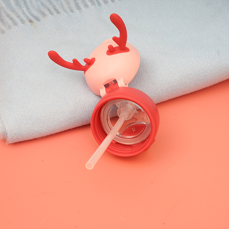 Antlers Children's Plastic Cup Outdoor Portable Lanyard Strap Sports Cup Fashion Cartoon Straw Cup Festival Gift Cup