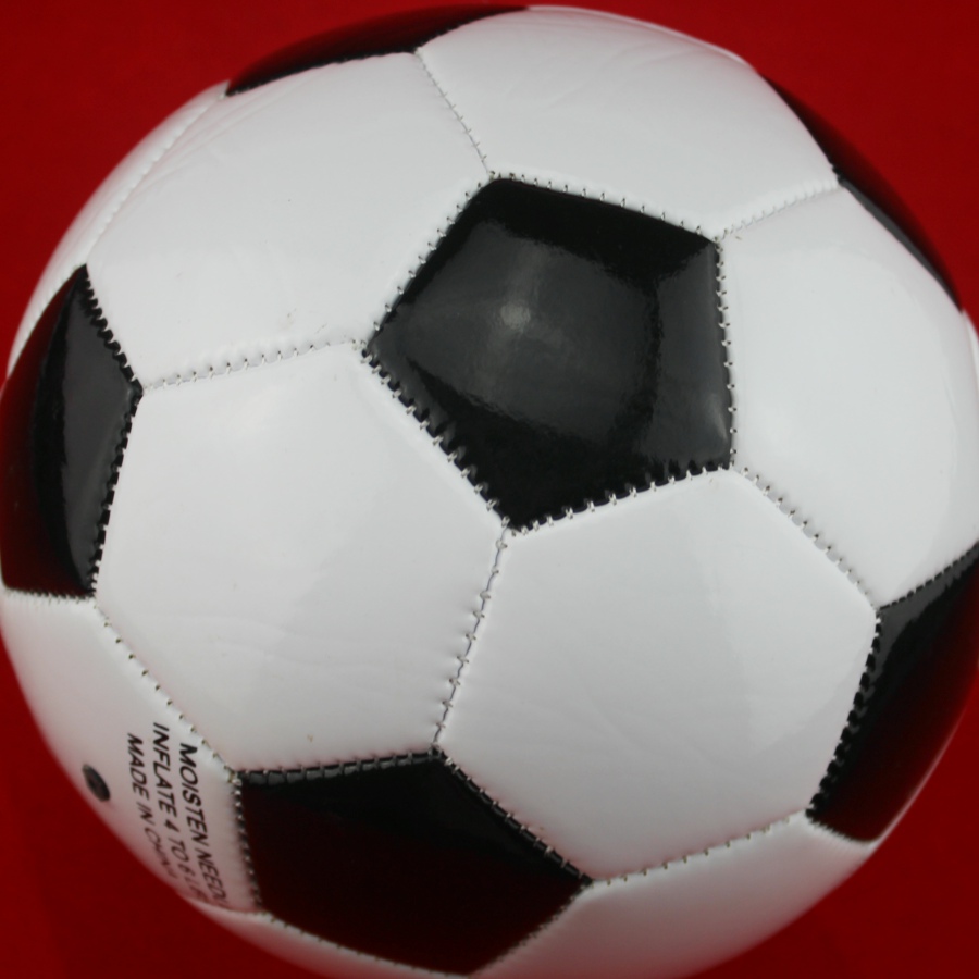 No.3 jianxin football classic black and white block machine sewing football