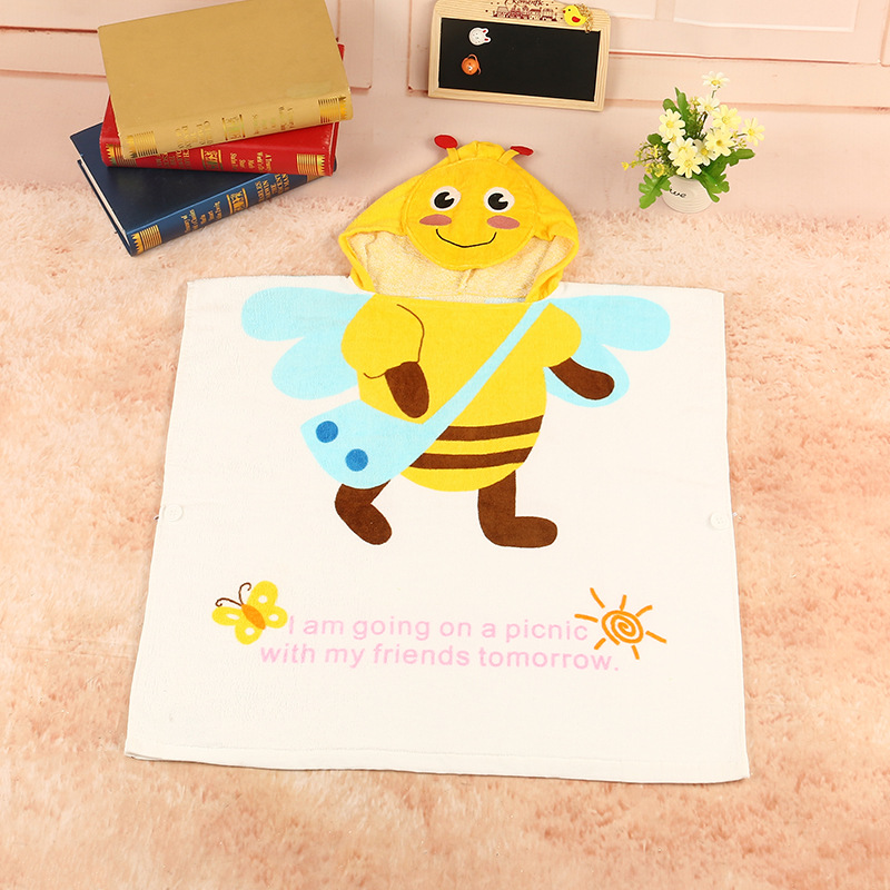 Customized Cartoon Cotton Child Baby Bath Towel Cape Printed Hooded Wearable Bathrobe Beach Towel Bath Quilt