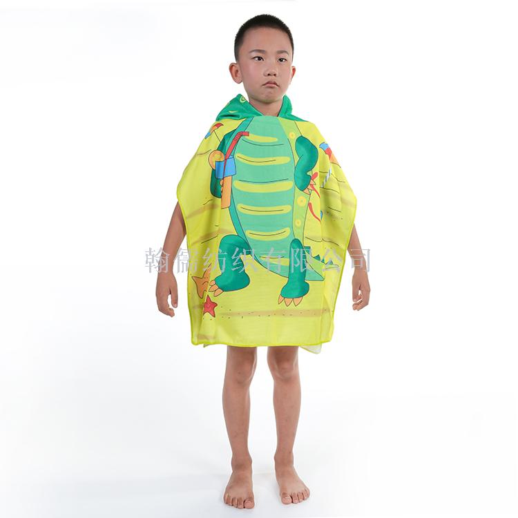 Portable outdoor beach towel for children's cape. Portable outdoor beach towel for children's cape.