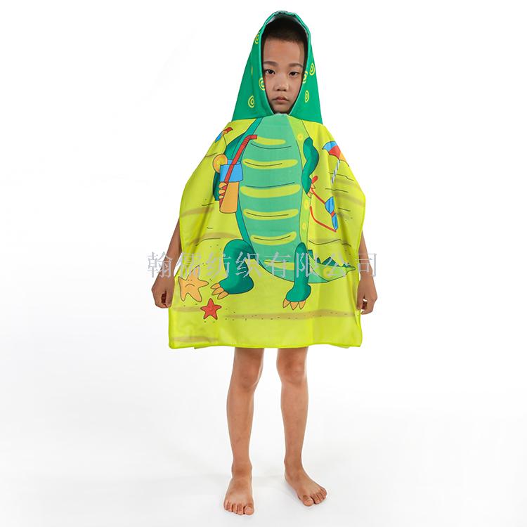 Portable outdoor beach towel for children&#039;s cape.