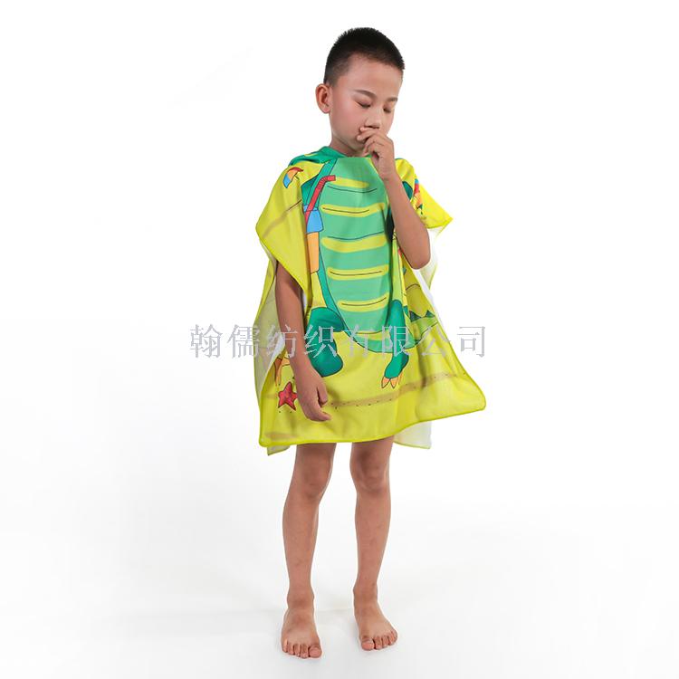 Portable outdoor beach towel for children's cape. Portable outdoor beach towel for children's cape.