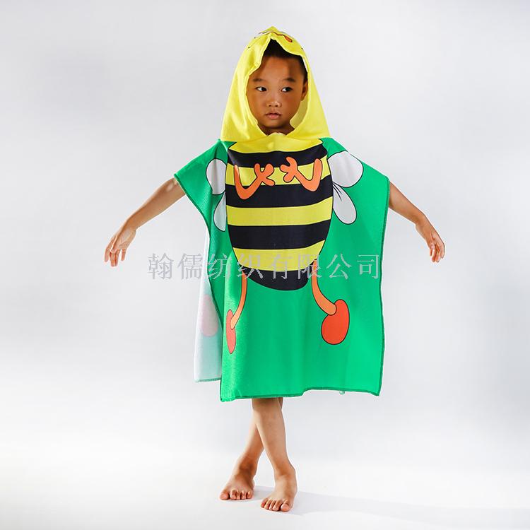 Portable outdoor beach towel for children's cape. Portable outdoor beach towel for children's cape.