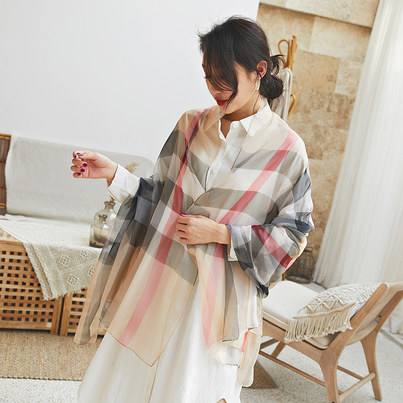 New Korean version of gauze scarf with scarf gradient long beach towel sunscreen scarf shawl dual-use women