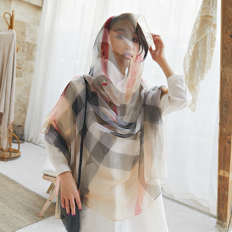 New Korean version of gauze scarf with scarf gradient long beach towel sunscreen scarf shawl dual-use women