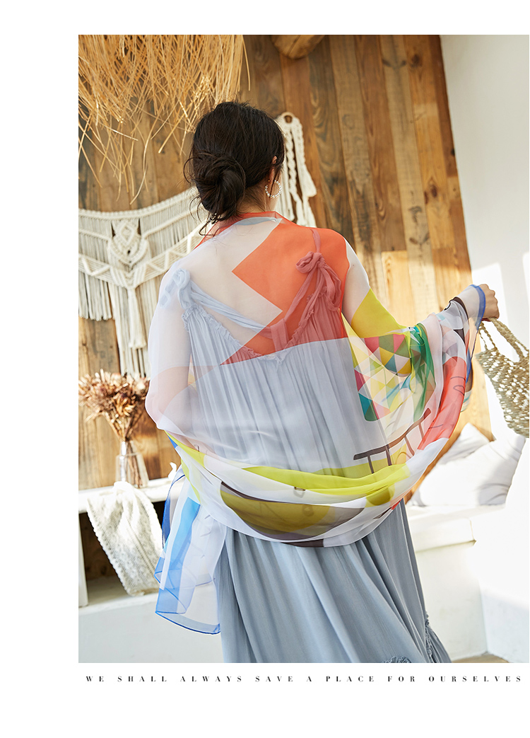 New Korean version of gauze scarf with scarf gradient long beach towel sunscreen scarf shawl dual-use women New Korean version of gauze scarf with scarf gradient long beach towel sunscreen scarf shawl dual-use women