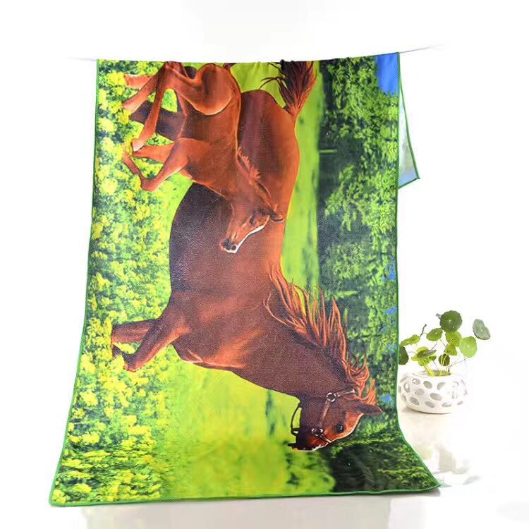 Ultra-fine fiber printed beach towel with spot pattern can be customized. Ultra-fine fiber printed beach towel with spot pattern can be customized.