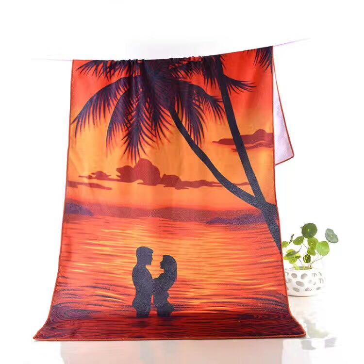 Ultra-fine fiber printed beach towel with spot pattern can be customized. Ultra-fine fiber printed beach towel with spot pattern can be customized.