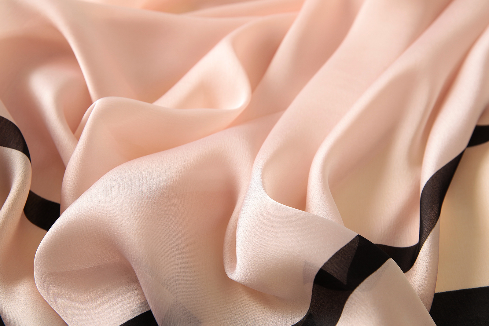 Spring, Summer and Autumn New Korean Style Floral Elegant High-End Imitated Silk Scarves Female Ornament Shawl Sunscreen Beach Towel Spring, Summer and Autumn New Korean Style Floral Elegant High-End Imitated Silk Scarves Female Ornament Shawl Sunscreen Beach Towel
