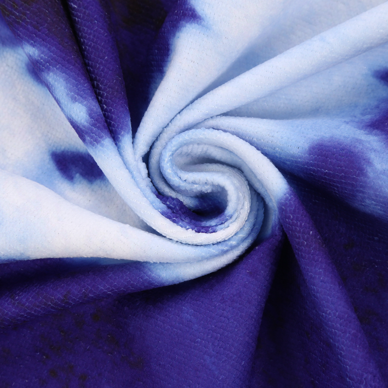 Holiday round beach mat beach towel outdoor shawl yoga mat.