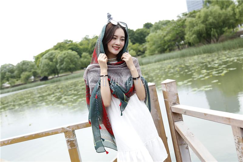 2017 new network hot style, beach towel beach towel beach, sun protection shawl. 2017 new network hot style, beach towel beach towel beach, sun protection shawl.