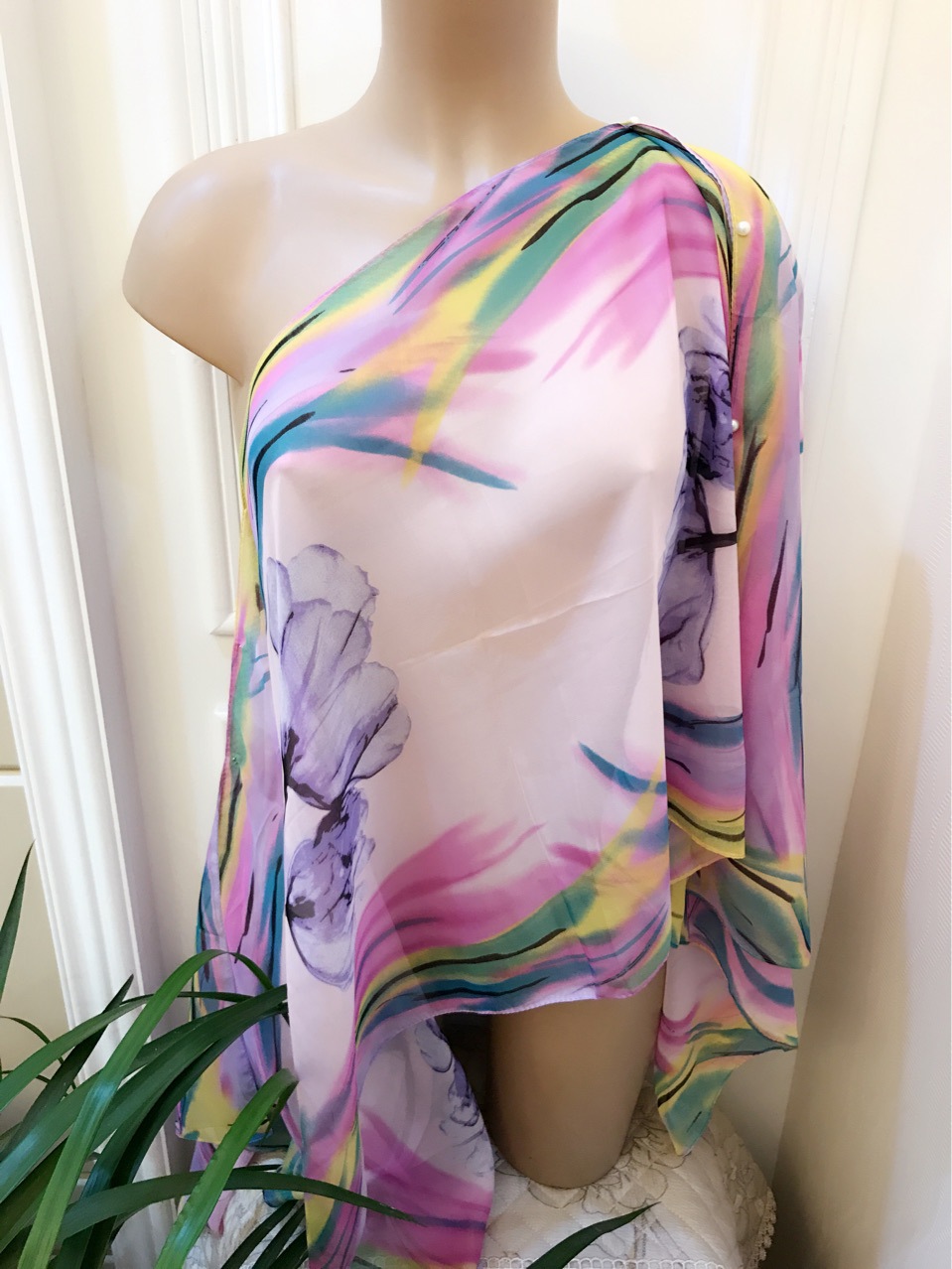 New beach towel beach bikini versatile chiffon buckle art style campaign clothing New beach towel beach bikini versatile chiffon buckle art style campaign clothing