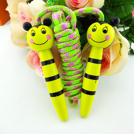 The Children &#039;s cartoon jumping rope animal wooden skipping rope colorful primary school Children sports skipping rope entertainment, skipping rope Children&#039; s prize
