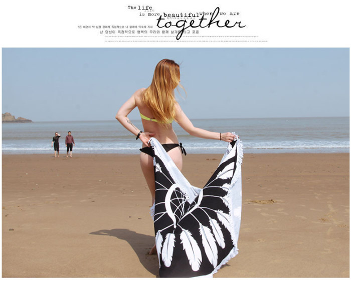 Summer Round Beach Towel Feather Printing Black Microfiber Blanket Women Shawl with Tassel