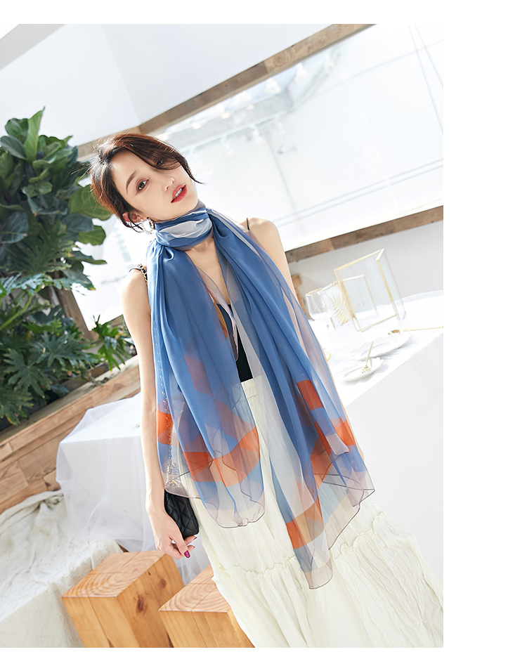  summer new Korean version of gauze scarf with scarf gradient long beach towel sunscreen scarf shawl dual-use women