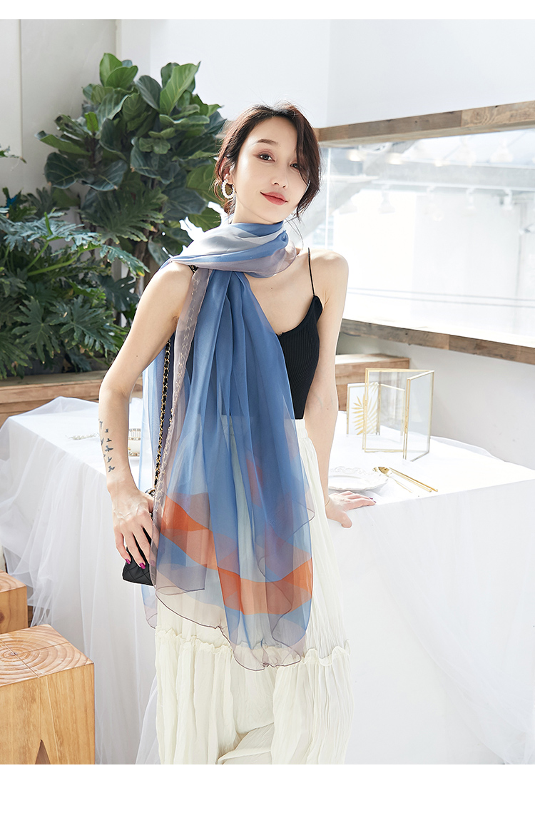  summer new Korean version of gauze scarf with scarf gradient long beach towel sunscreen scarf shawl dual-use women