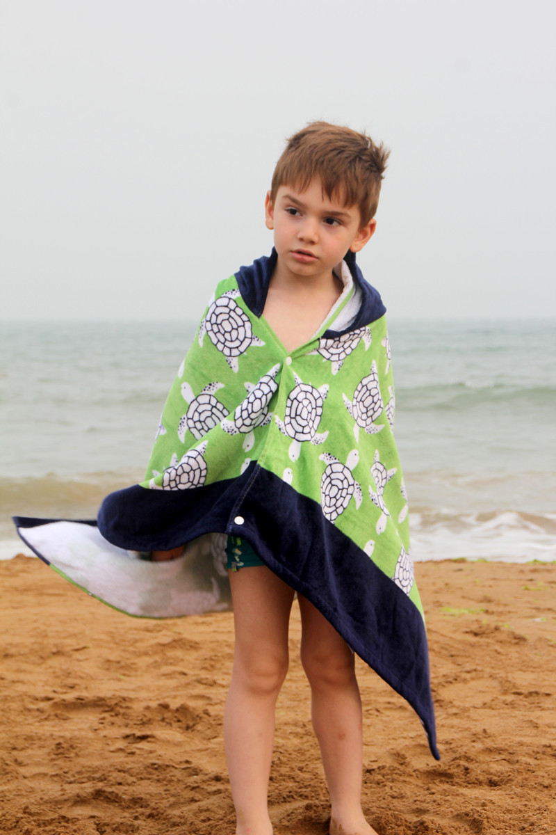 Amazon Beach Towel European and American Style Formaldehyde-Free Children Can Wear Pure Cotton Hooded Bath Towel Cloak Lengthened 76cm Amazon Beach Towel European and American Style Formaldehyde-Free Children Can Wear Pure Cotton Hooded Bath Towel Cloak Lengthened 76cm