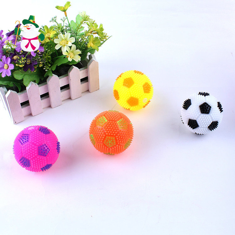 Children's toys to spread the hot flash football gadgets whistle 6.5cm luminous toy elastic massage ball Children's toys to spread the hot flash football gadgets whistle 6.5cm luminous toy elastic massage ball