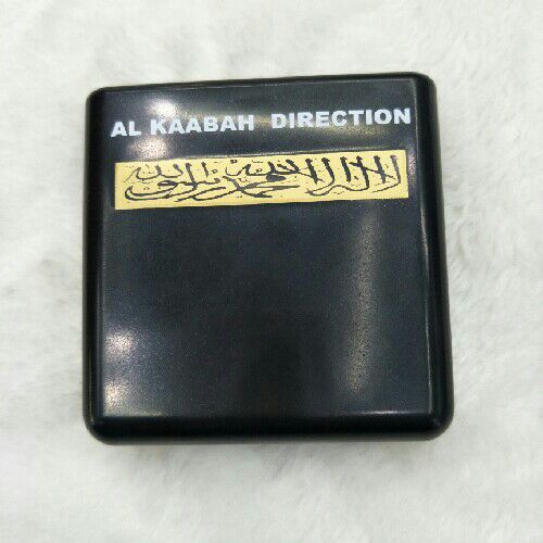 Muslim Flip with Longitude and Latitude Compass Muslim Flip with Longitude and Latitude Compass