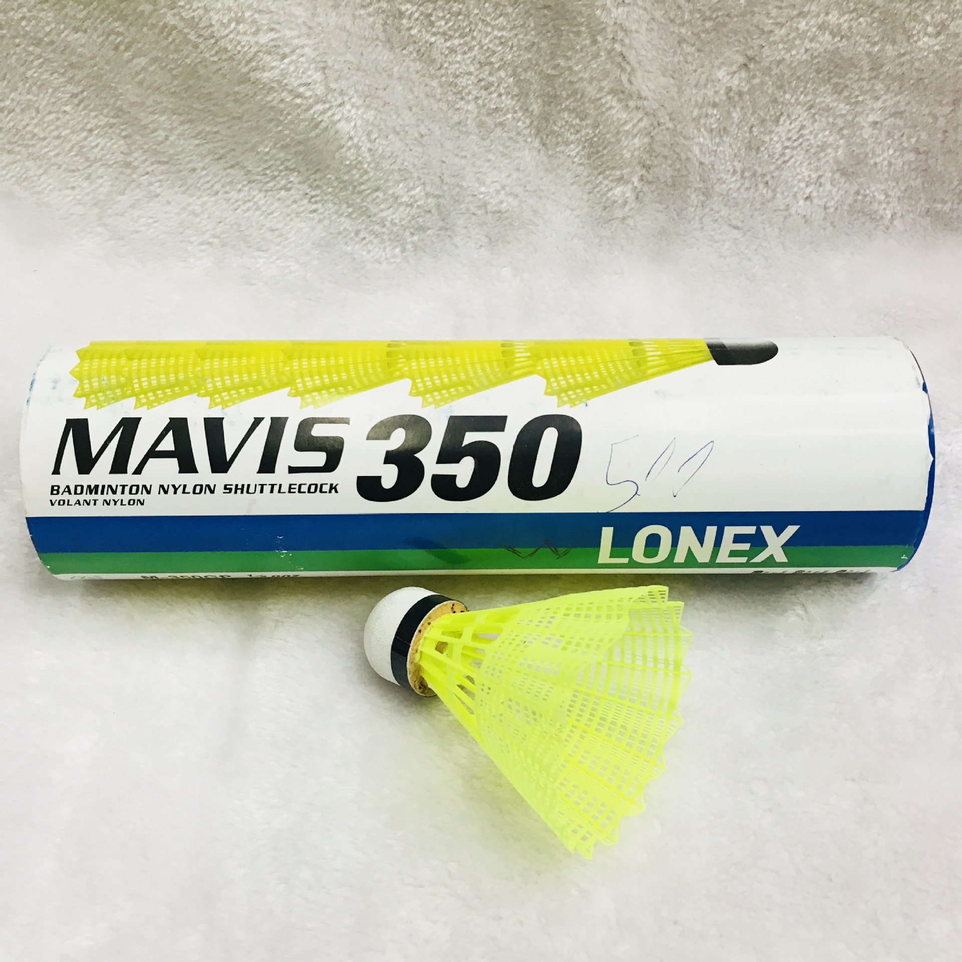 Manufacturer direct selling LONEX350 nylon badminton table ball head resistance to wear resistance training.