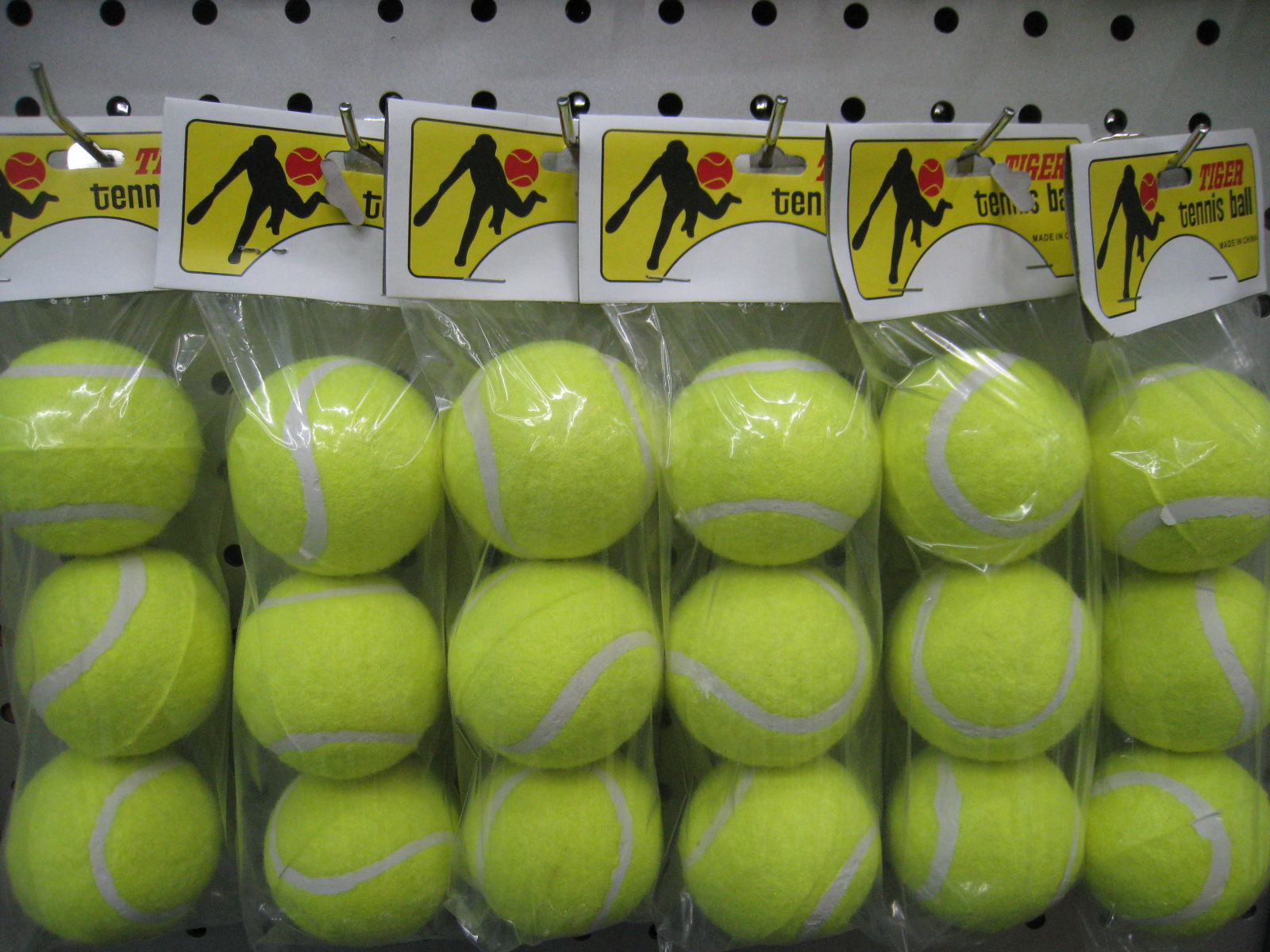 Tennis Manufacturers Wholesale Chemical Fibers Pet Toy Ball Tennis Customized Tennis Sporting Goods Pet Tennis