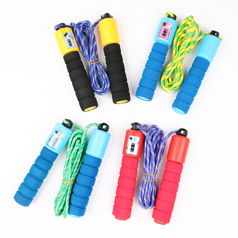 Foam Rubber Grip Skipping Rope with Counter Digital Skipping Rope Student Competition Skipping Rope Thread Sponge Automatic Skipping Rope with Counter