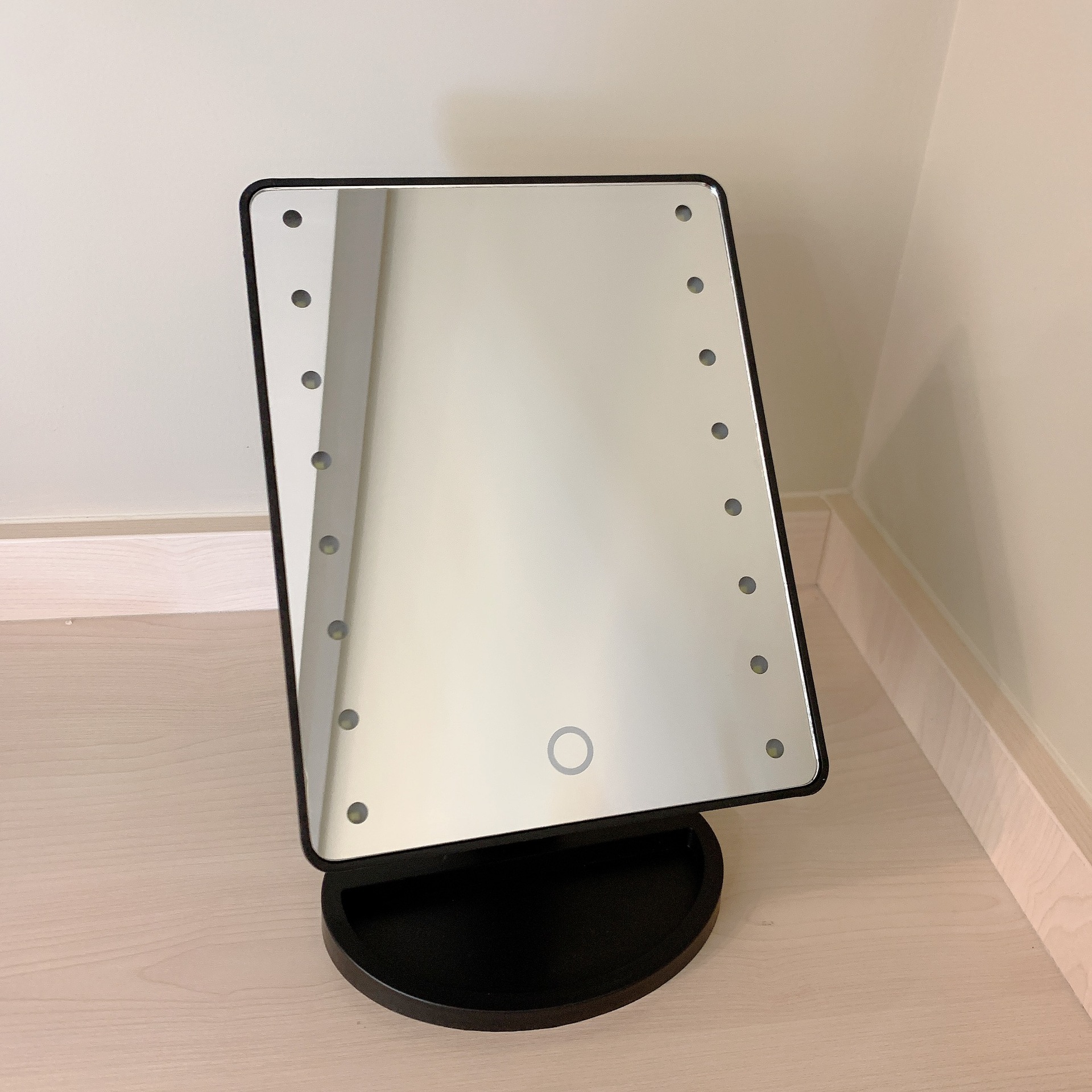 16led Makeup Mirror 180 Degree Rotating New Dressing Mirror Desktop Portable Storage Mirror