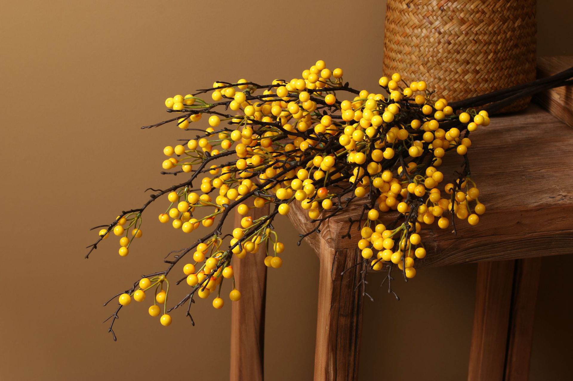 Simulation Berries European-Style Christmas Decoration Artificial Flower Artificial Plant Hollyberry Floor-Standing Decorations Artificial Artificial Flower Decoration Simulation Berries European-Style Christmas Decoration Artificial Flower Artificial Plant Hollyberry Floor-Standing Decorations Artificial Artificial Flower Decoration