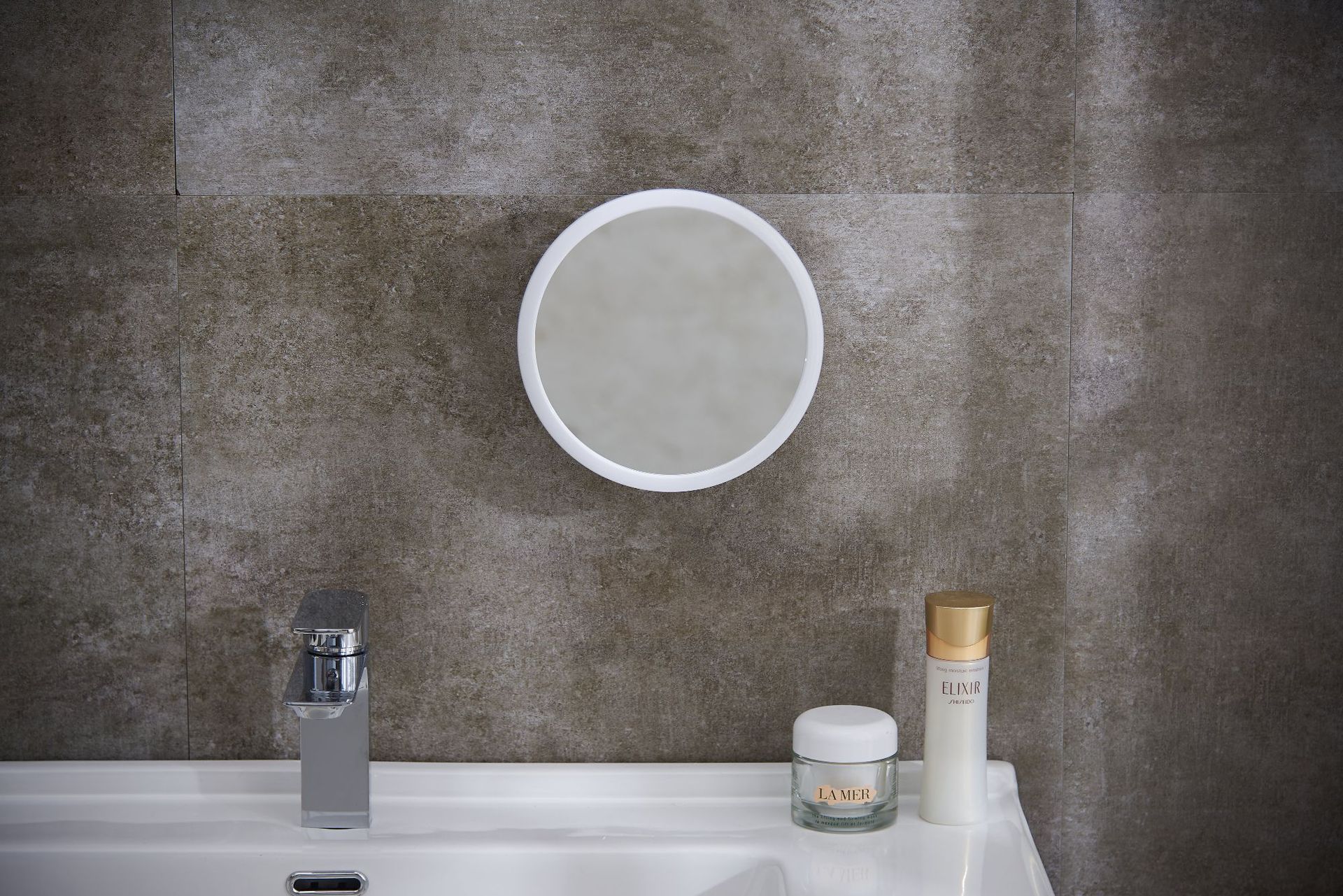 Bathroom Makeup Mirror Wall Hanging Portable Small Square Mirror Girl's Heart Dressing Mirror Punch-Free Factory Direct Sales Customization