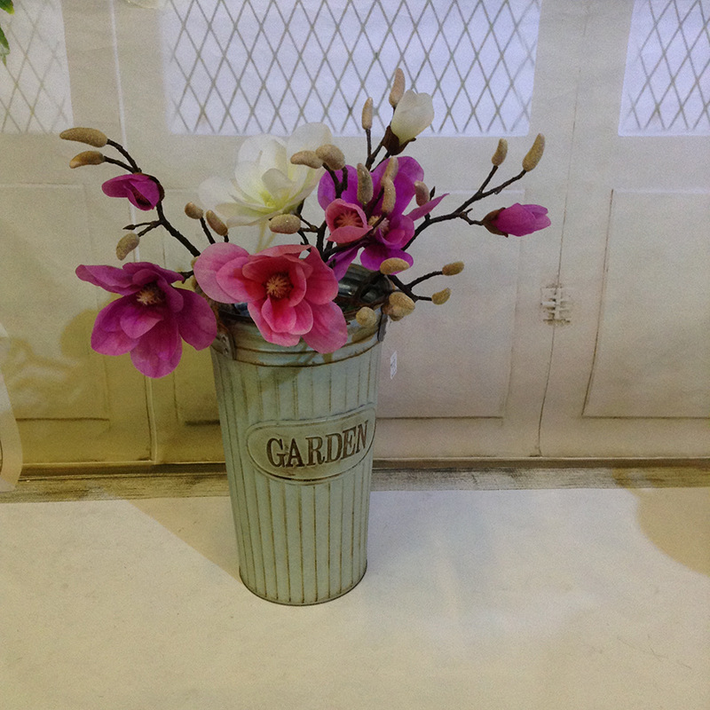 Factory Direct Sales Decoration Metal Pots Flower Arrangement Vase Old Wrought Iron Flower Bucket Wedding Flower Decoration Gifts Factory Direct Sales Decoration Metal Pots Flower Arrangement Vase Old Wrought Iron Flower Bucket Wedding Flower Decoration Gifts