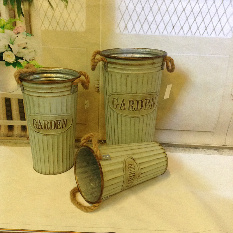 Factory Direct Sales Decoration Metal Pots Flower Arrangement Vase Old Wrought Iron Flower Bucket Wedding Flower Decoration Gifts Factory Direct Sales Decoration Metal Pots Flower Arrangement Vase Old Wrought Iron Flower Bucket Wedding Flower Decoration Gifts